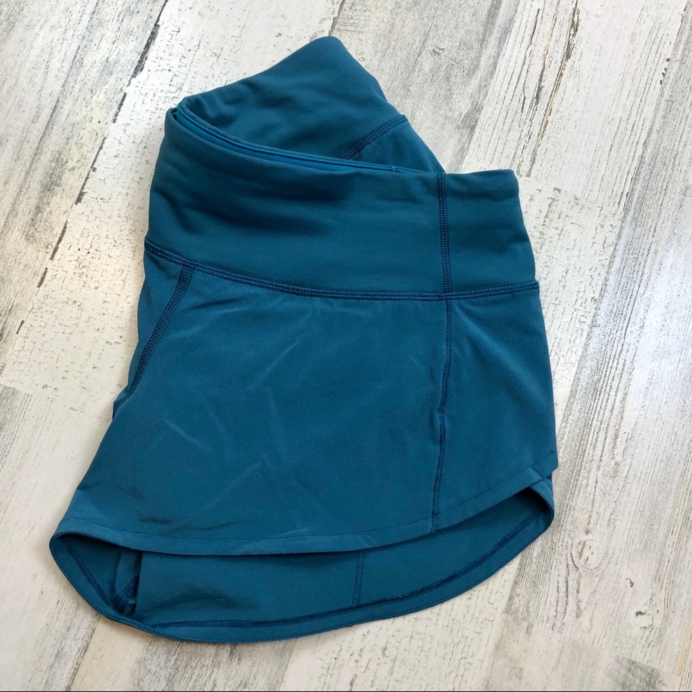 lululemon athletica Teal Women Shorts